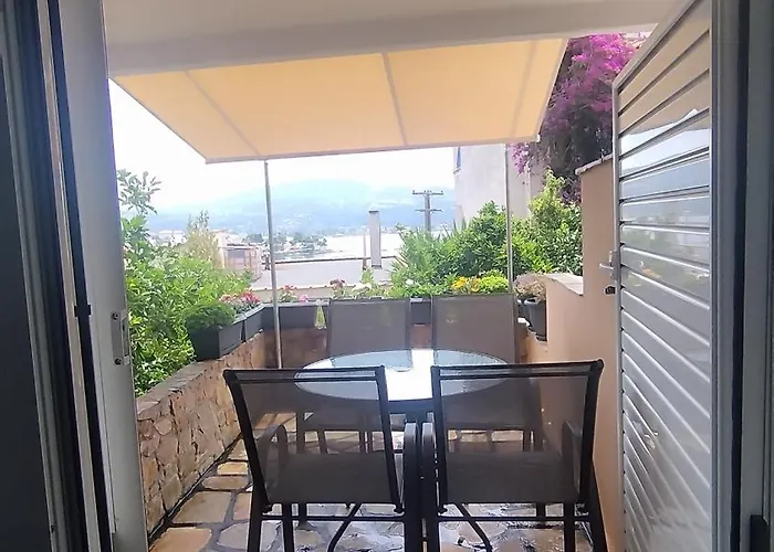 Vasiliki's Daire